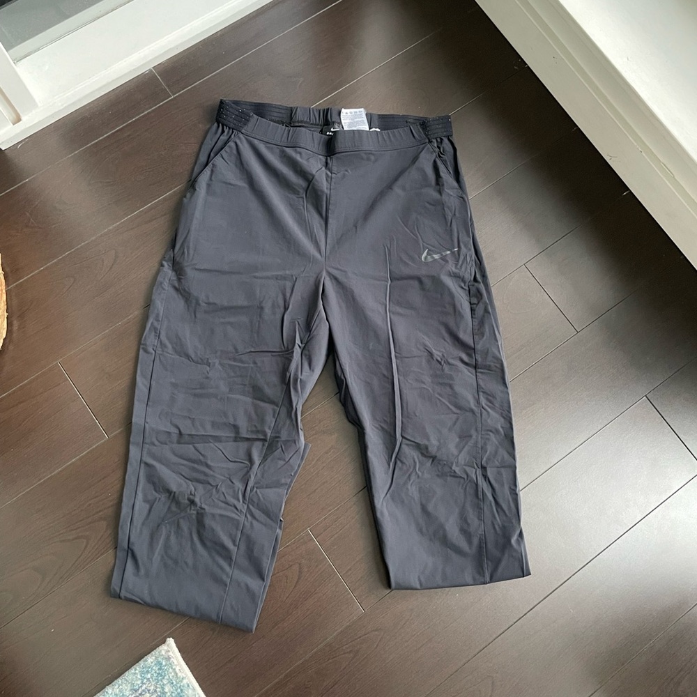 Vintage Nike DRI FIT Black Lightweight Yoga Running Pants Gym Bottoms
